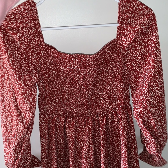 Red Midi Floral Dress 
Size: Large
Brand: Shein
Condition: Unworn/New - Picture 2 of 2